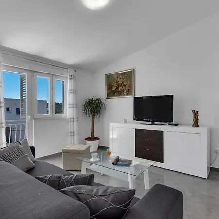 Ana Apartament