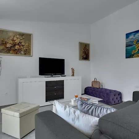 Ana Apartamento Makarska