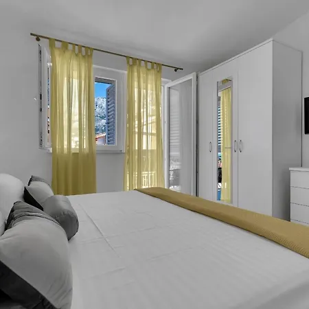 Ana Apartament